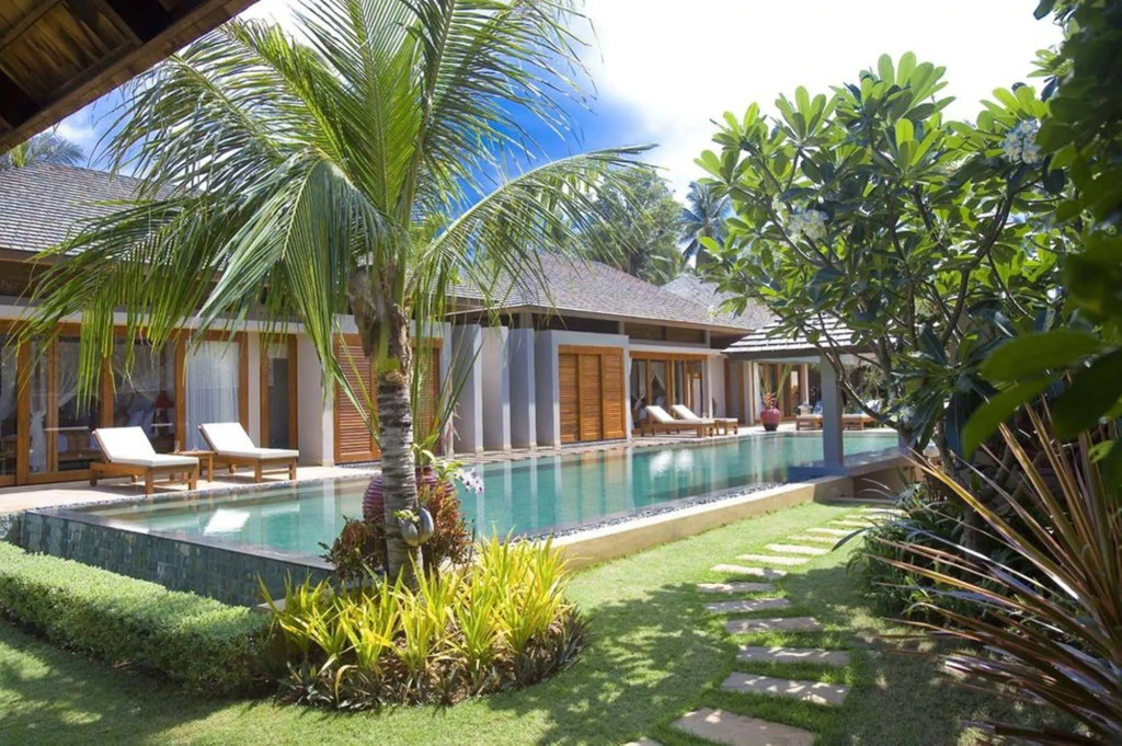 Samara Luxury Beachfront Villa