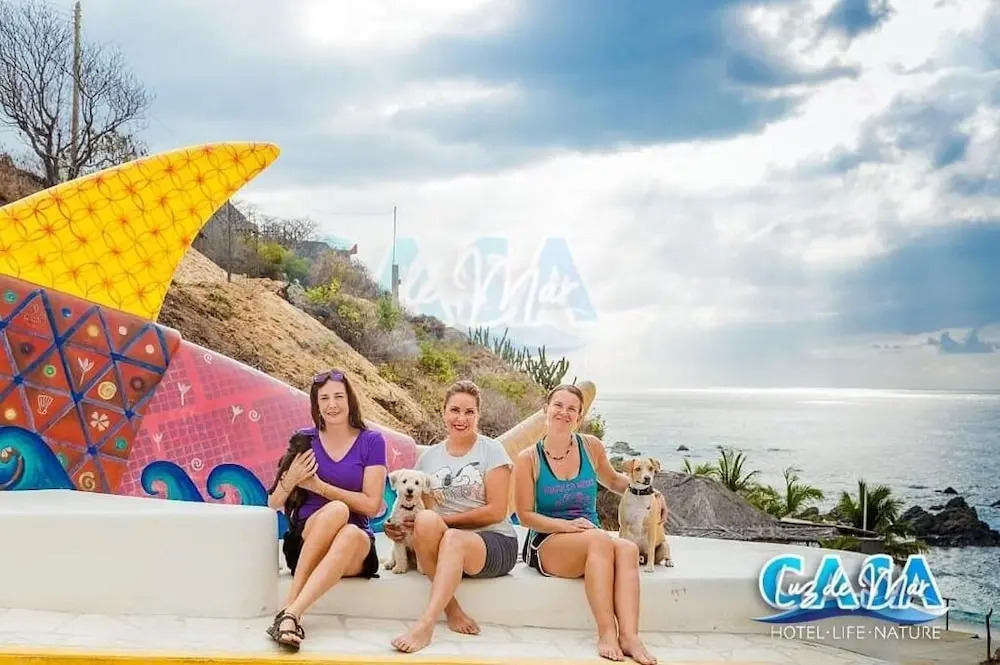 Hotel Luz de Mar ' right on the beach