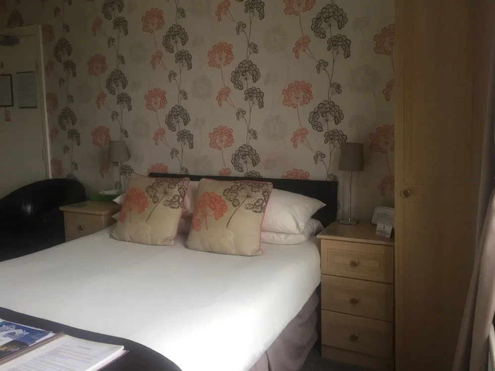 Seacrest Guest House