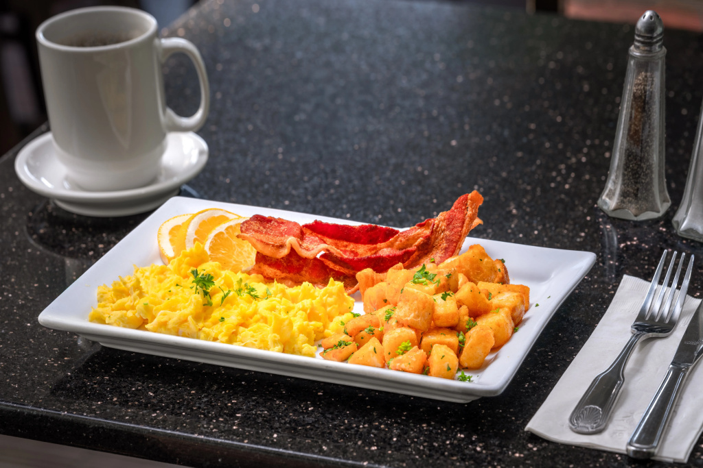 Holiday Inn & Suites San Mateo - SFO by IHG