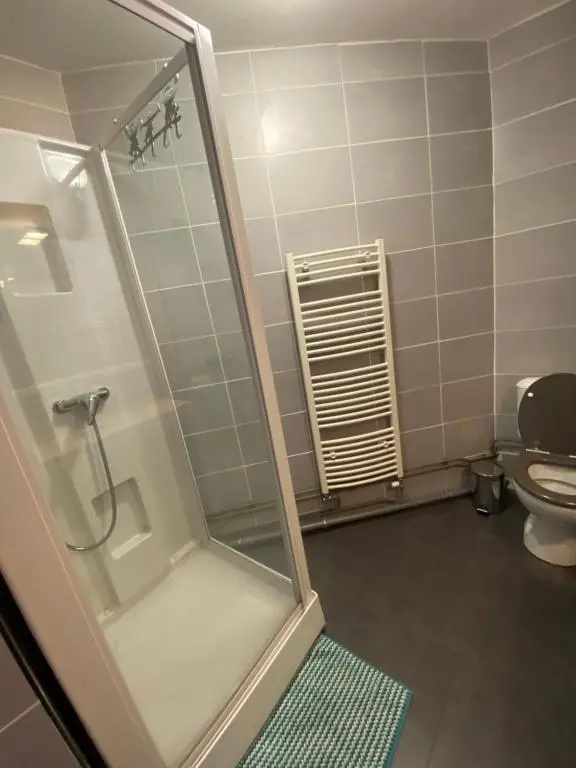 Appartement 5 Personnes au pied des pistes - WIFI -