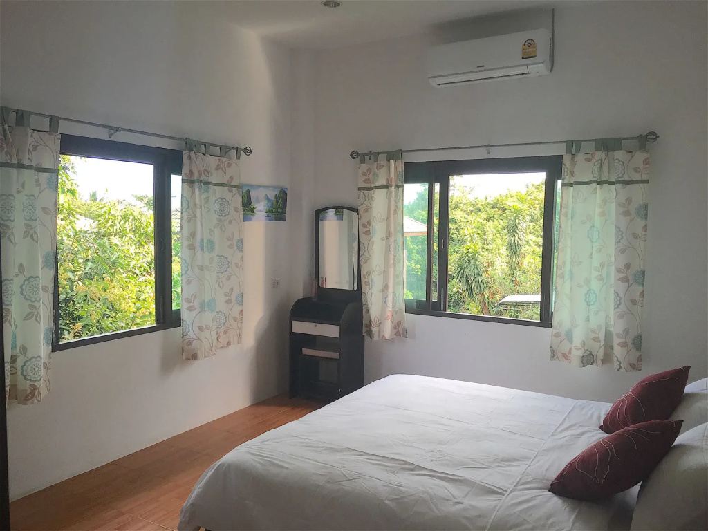 Cosy 2 Bedroom House Lamai Koh Samui