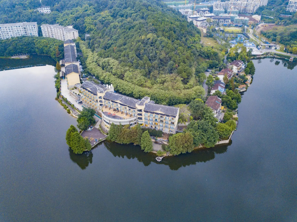 Sky & Sea Resort