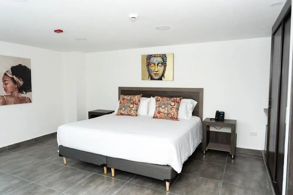 Hotel Qatar Cali