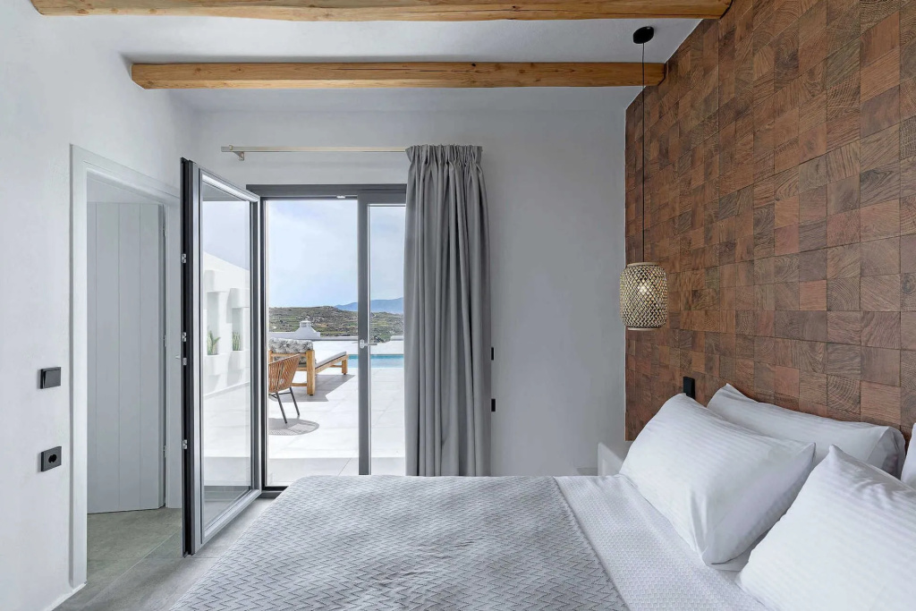 La Grande Vue-Private hilltop villas with private pools