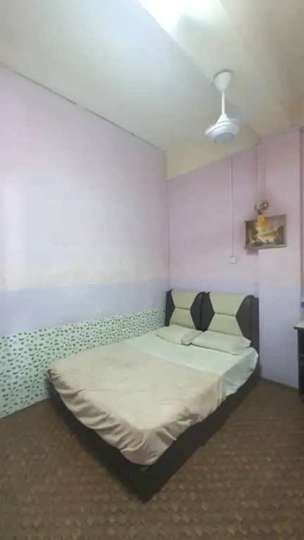 Hotel O Penginapan Almera