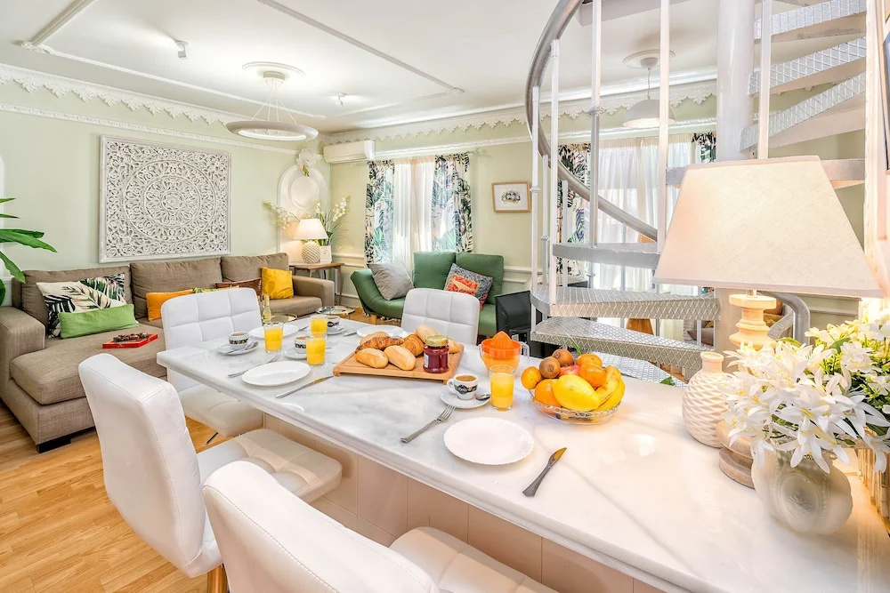 Penthouse Two Terraces City Center