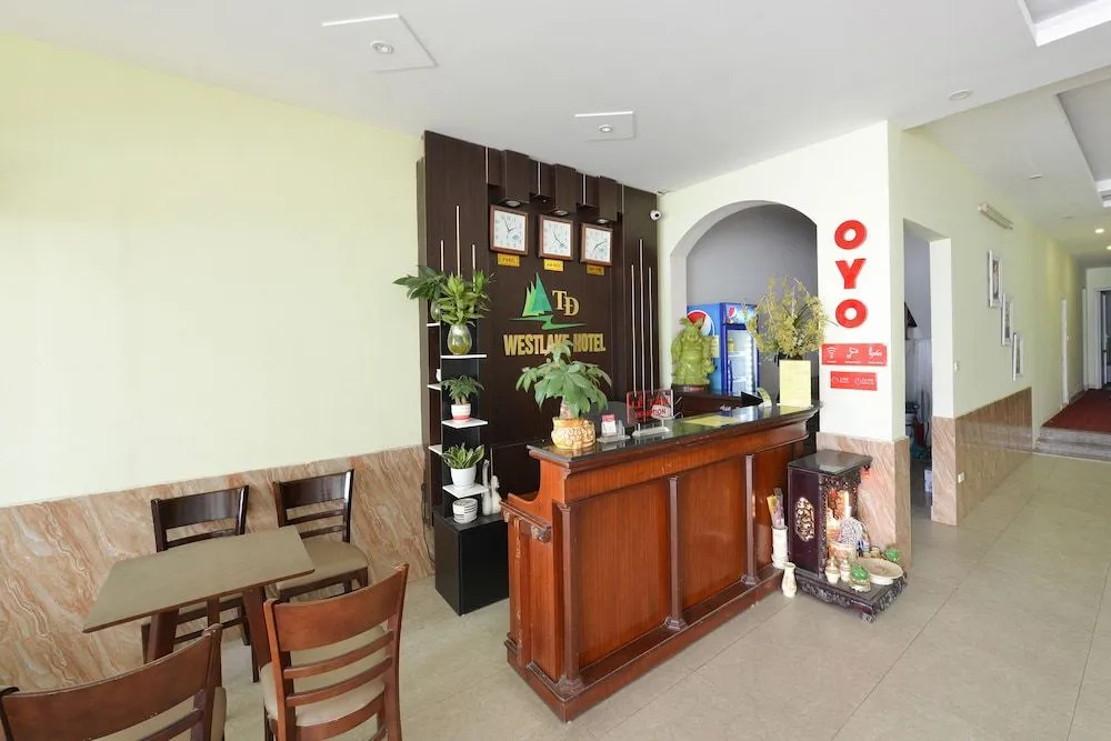 WestLake Hotel HN - by BAY LUXURY