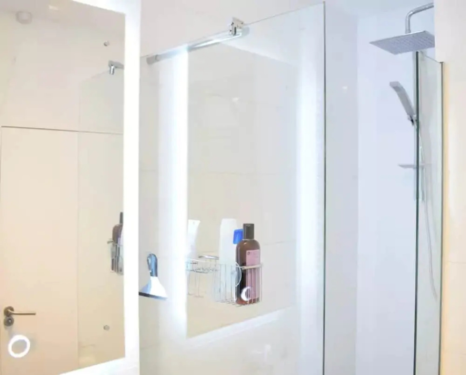 Charming 1 Bedroom Apartment in Heart of East London