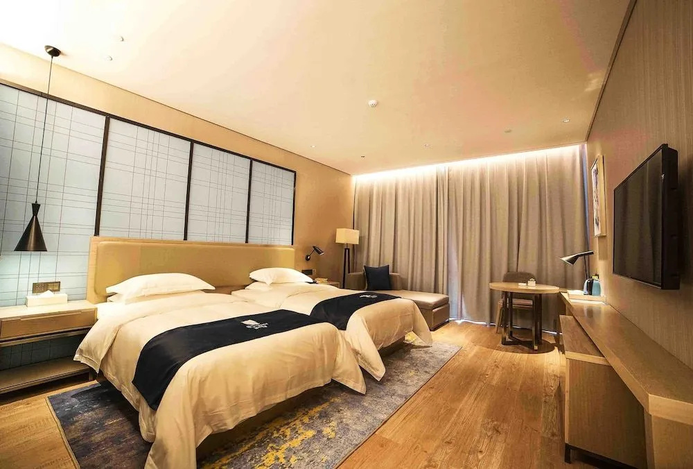 Echarm Hotel Qingyuan Stadium Branch