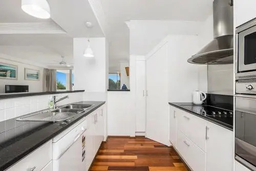 Byron Bay Accom Unit 4 54 Lawson Street, Byron Bay - The Palms