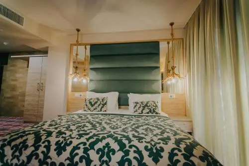 Lostrita - Pastravarie, Hotel & SPA