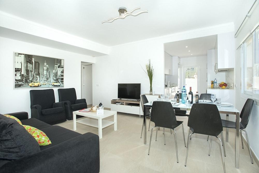 Owl Booking Villa Bernat - 10 Min Walk to the Beach