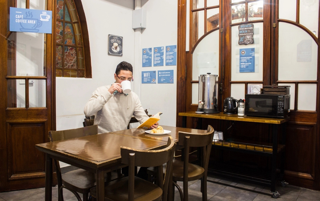 Play Hostel Arcos