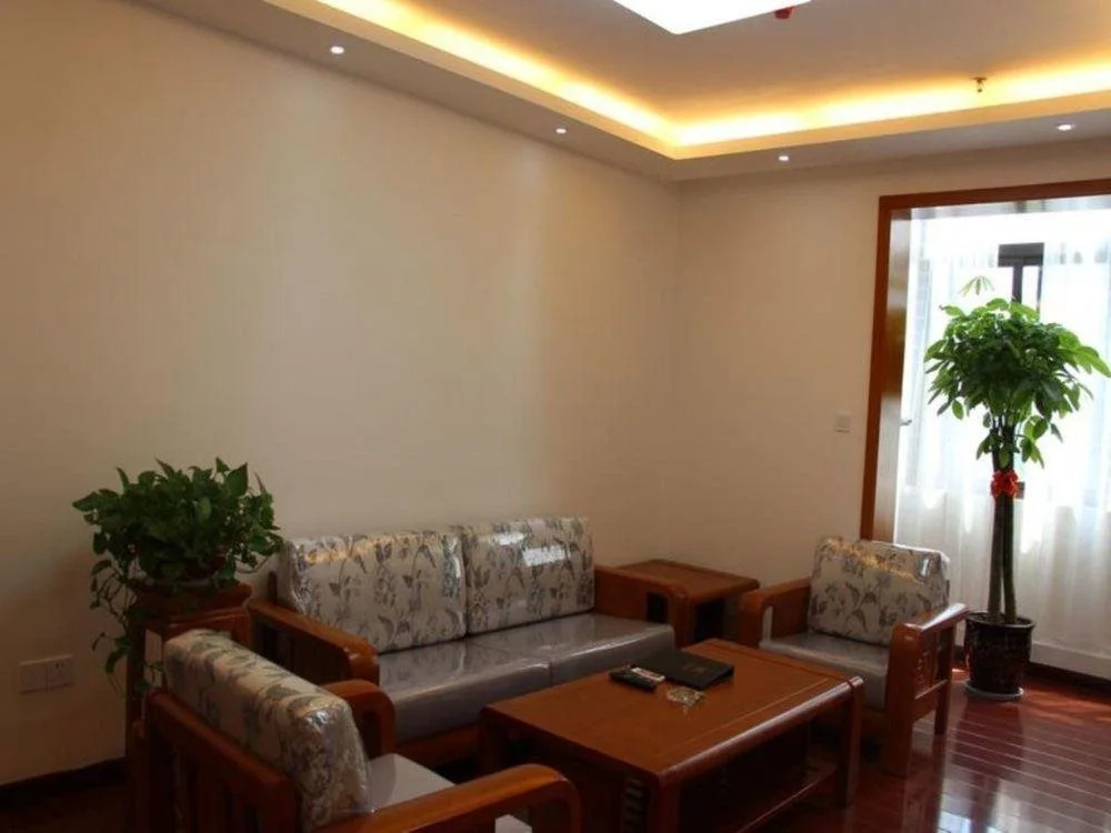 Xi'an Qinguan Business Hotel