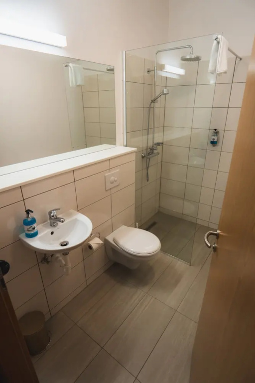 Studlagil INN Hostel