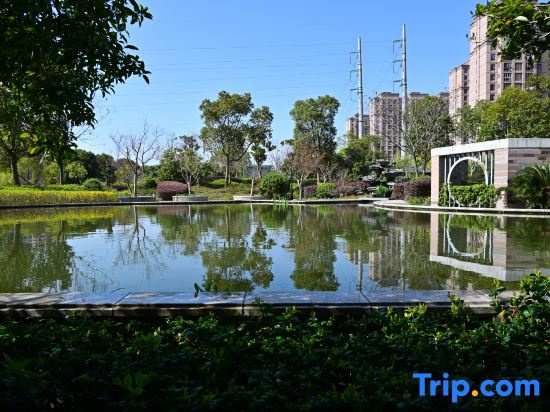 Fengjing Hotel (Shanghai Jinshan City Beach Branch)