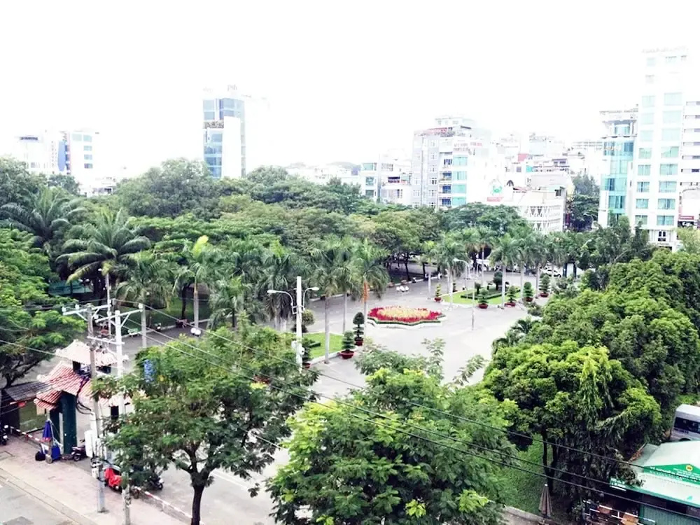 Liberty Hotel Saigon Greenview