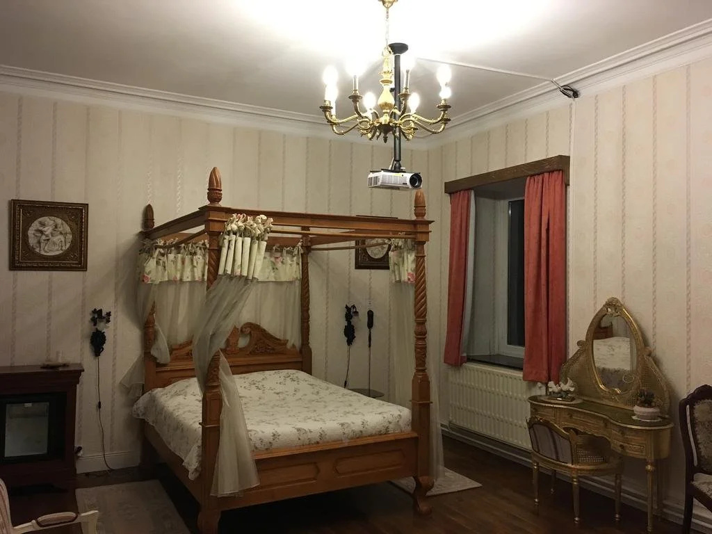 Le Chateau Bleu