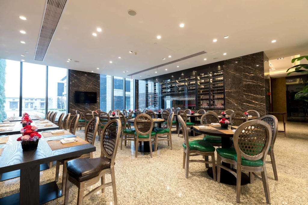Crowne Plaza Shanghai Jinshan by IHG