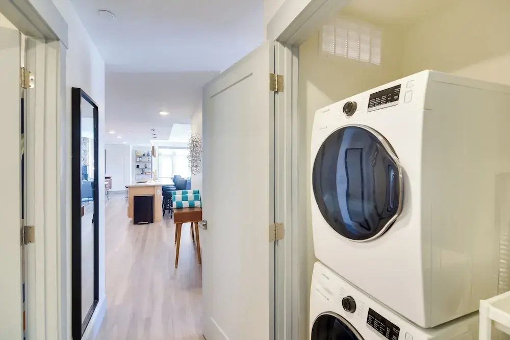 Winter Park Condo w/ Hot Tub, Balcony & Shuttle!