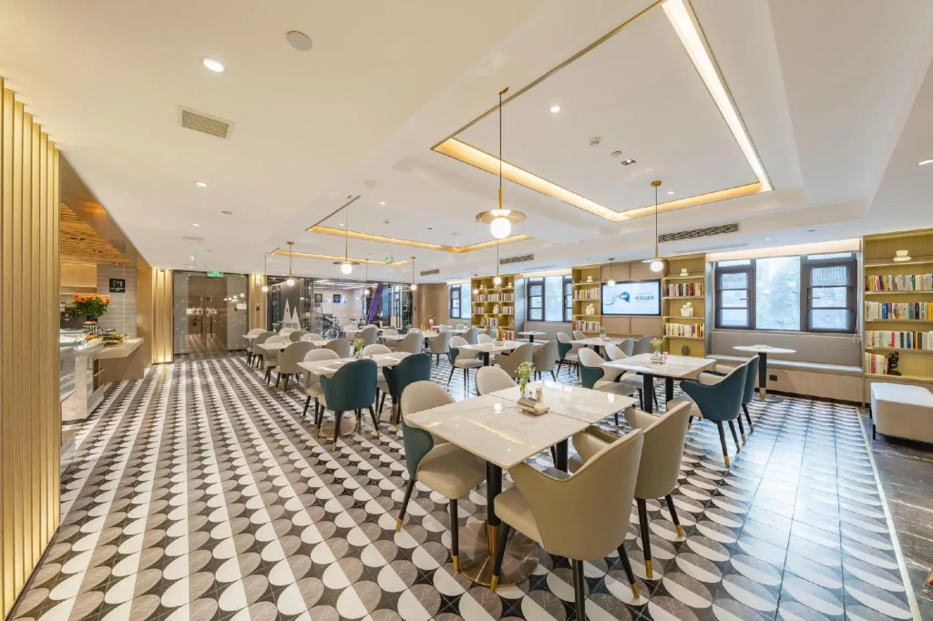 Atour Hotel Shanghai Pudong Airport Chuansha Station