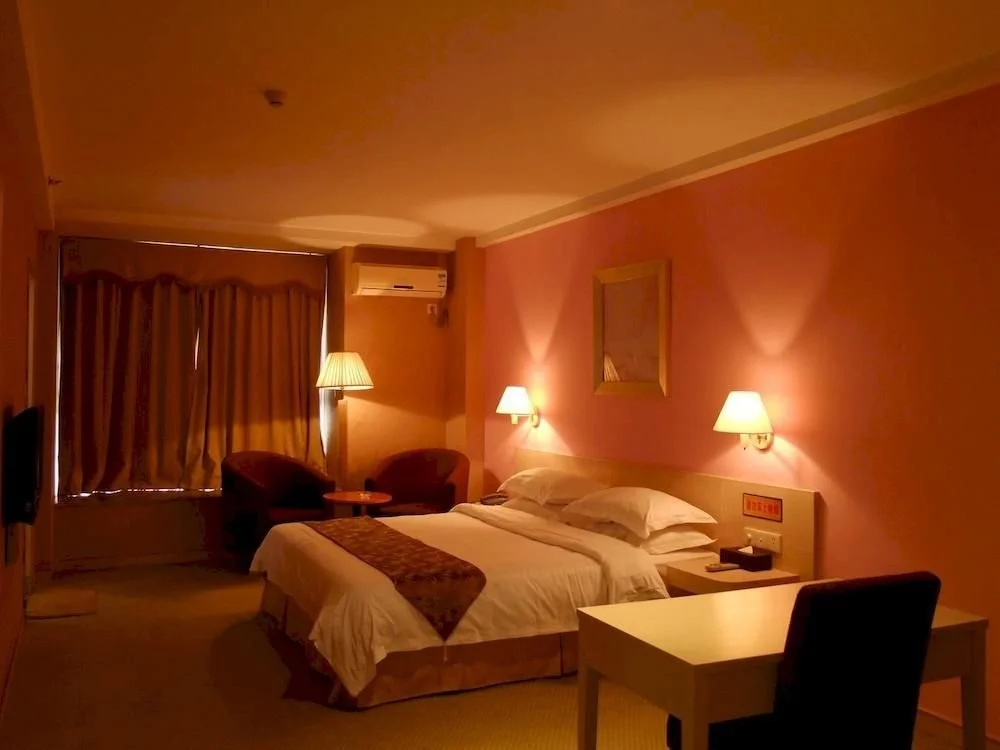 Dongguan Caiyi Business Hotel