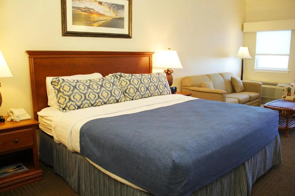 Surf Side Hotel