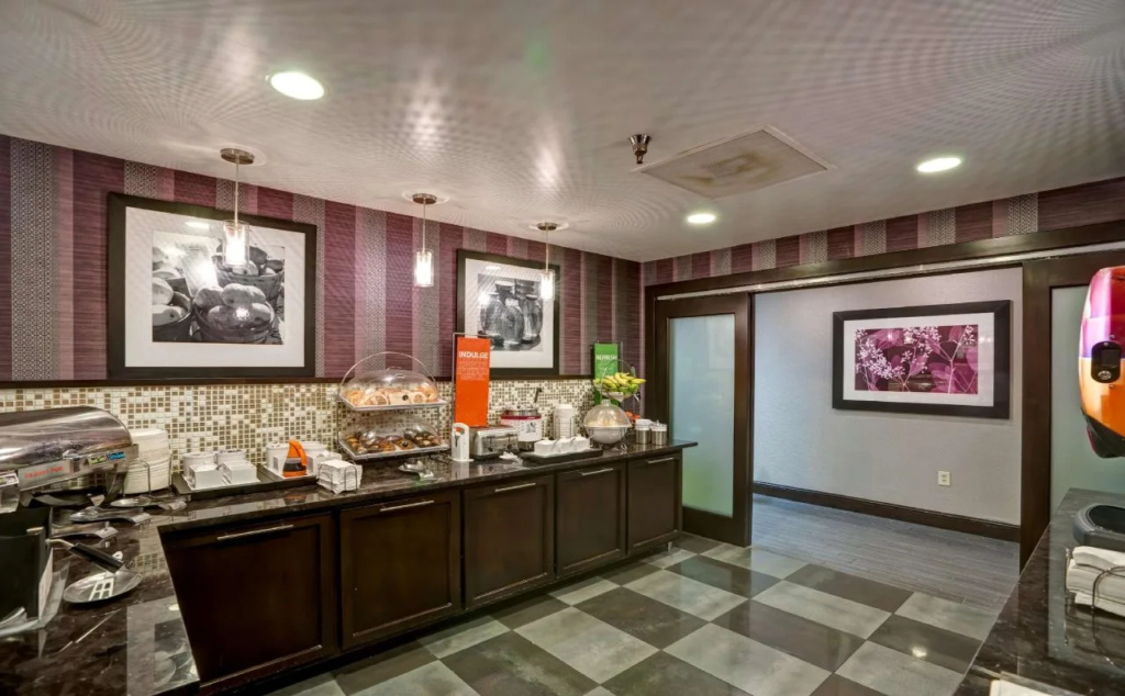 Hampton Inn Knoxville-Airport