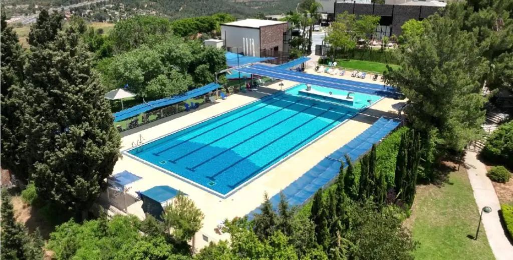 Shoresh Green Hills Family Suites Hotel