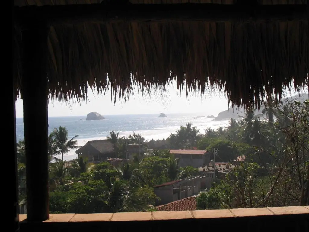 LA LOMA LINDA, Bungalows, Yoga and Feldenkrais, STARLINK INTERNET