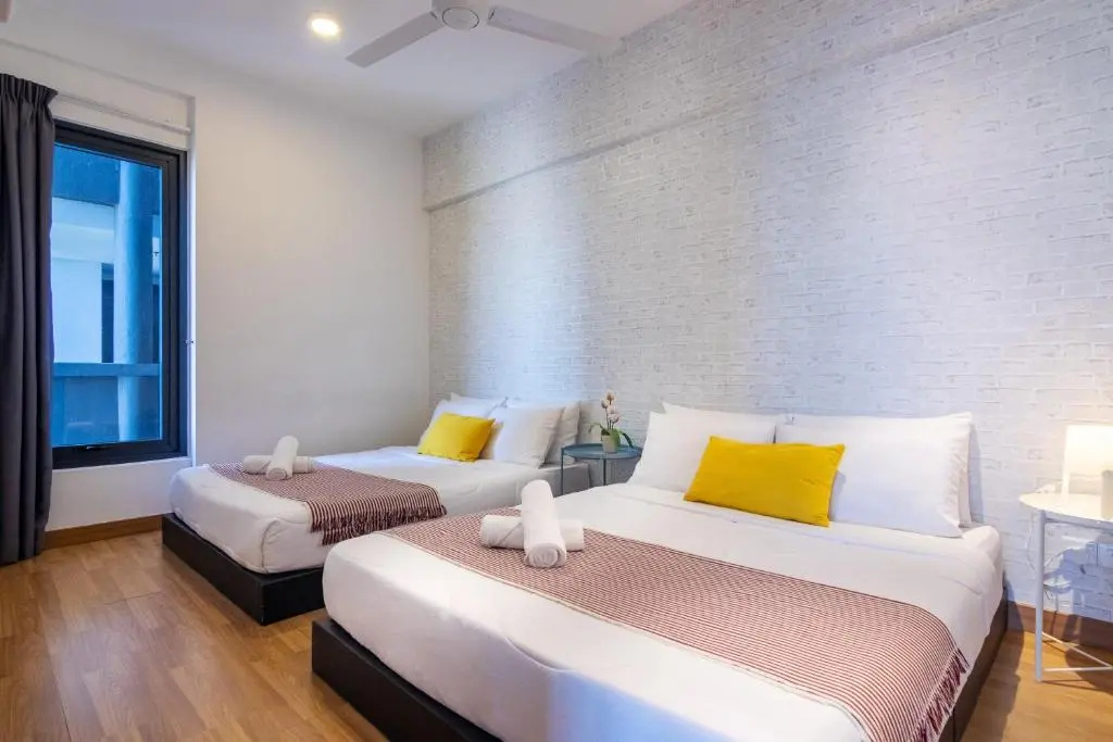 Tropicana 218 X Airlevate Suites