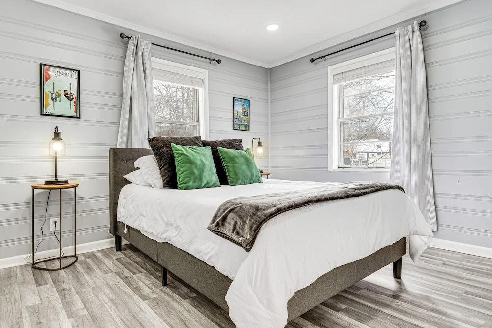Modern Home ~ 6 Mi to Downtown Indy: Pets Welcome!