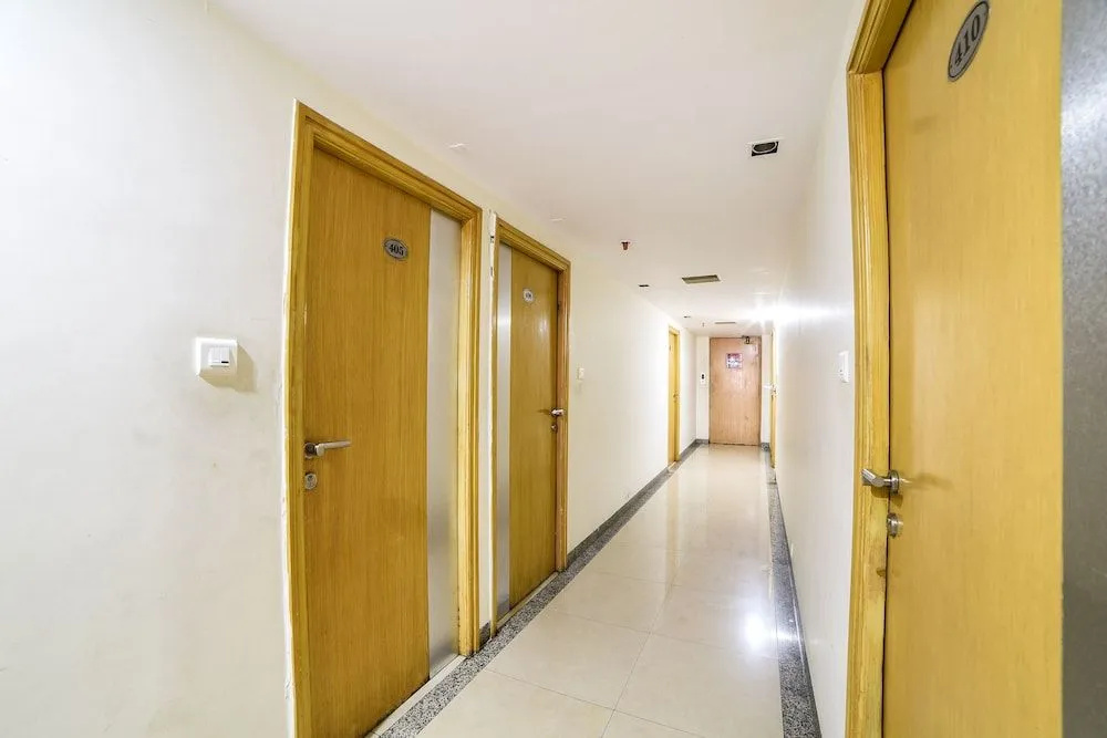 FabHotel Vinflora Banjara Hills