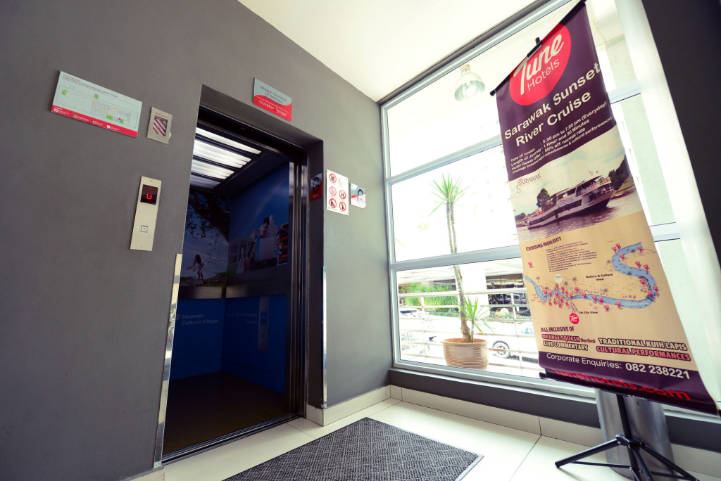 Tune Hotel - Waterfront Kuching