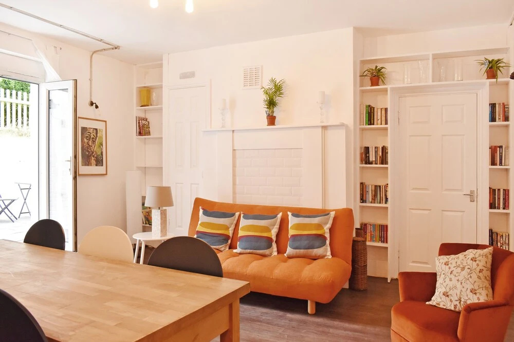 Clarendon Apartment