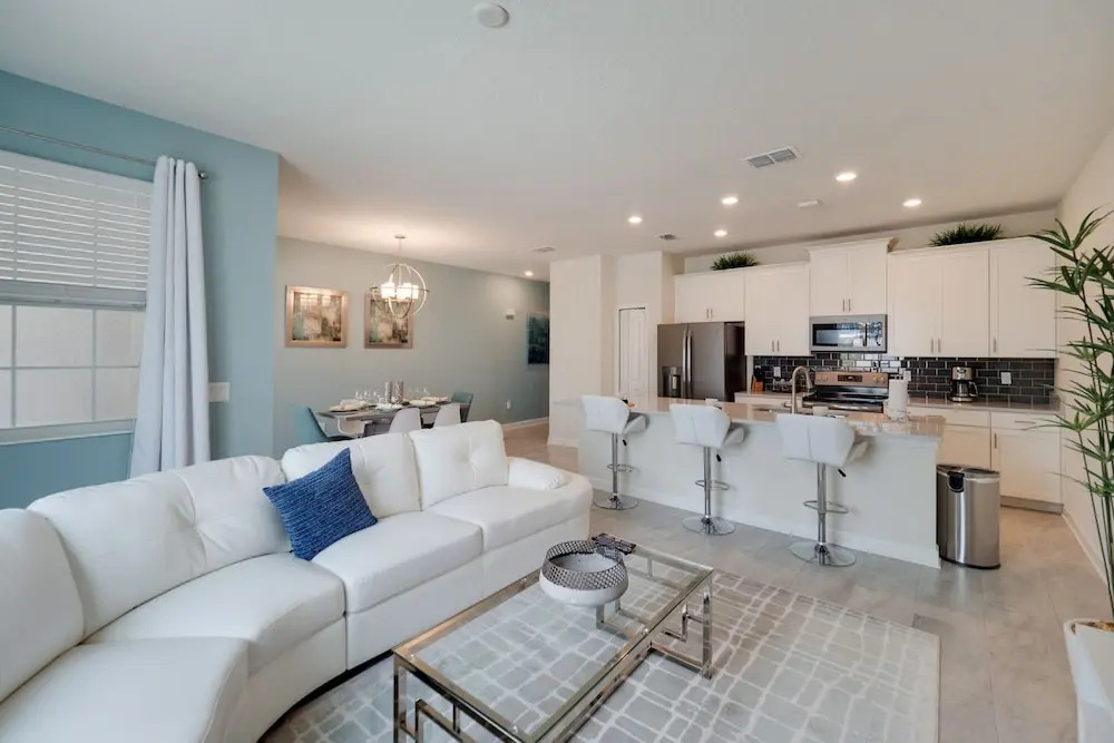 8921SID - The Retreat at ChampionsGate