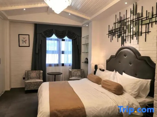 Kangding Liwan Yabuda Hotel