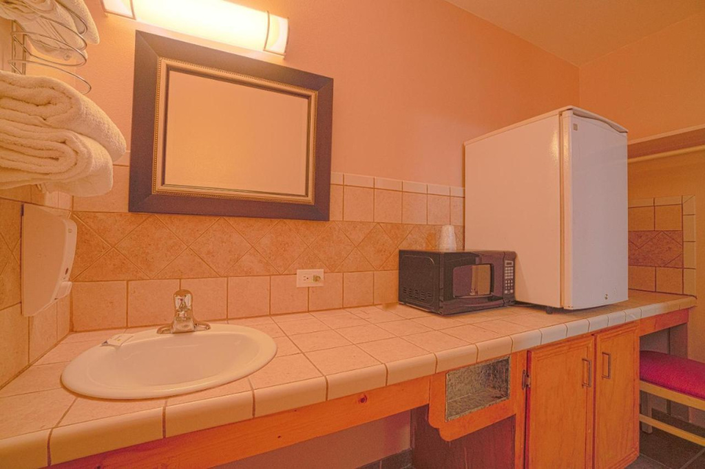 Vali Ho Motel By OYO Weslaco Mercedes