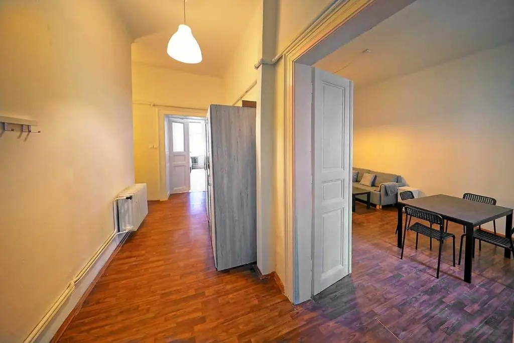 Peter's Tower Apartments