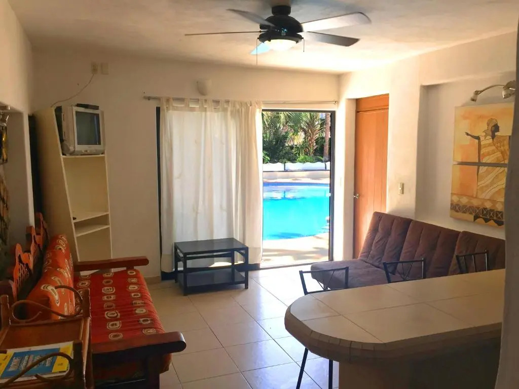 Villa Palmitas acogedor departamento nivel piscina gigante jardines