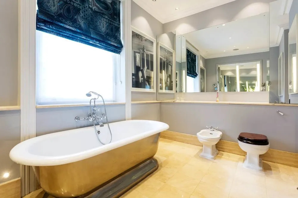Luxury in Chelsea Townhouse