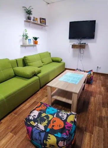 Hostel 51