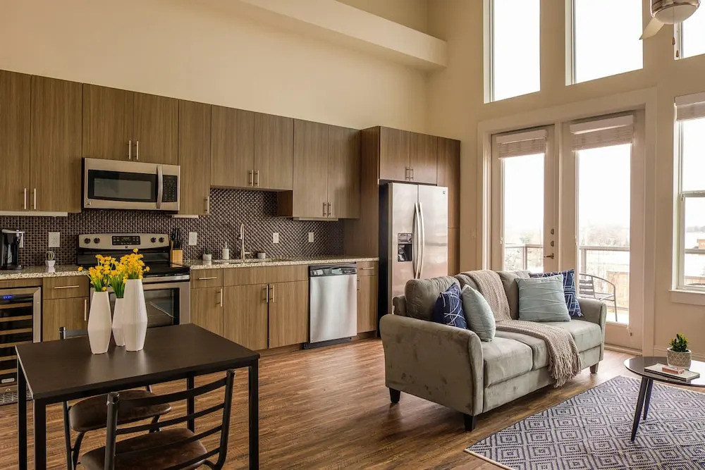 FRONTDESK Southside District Apts Downtown Fort Worth