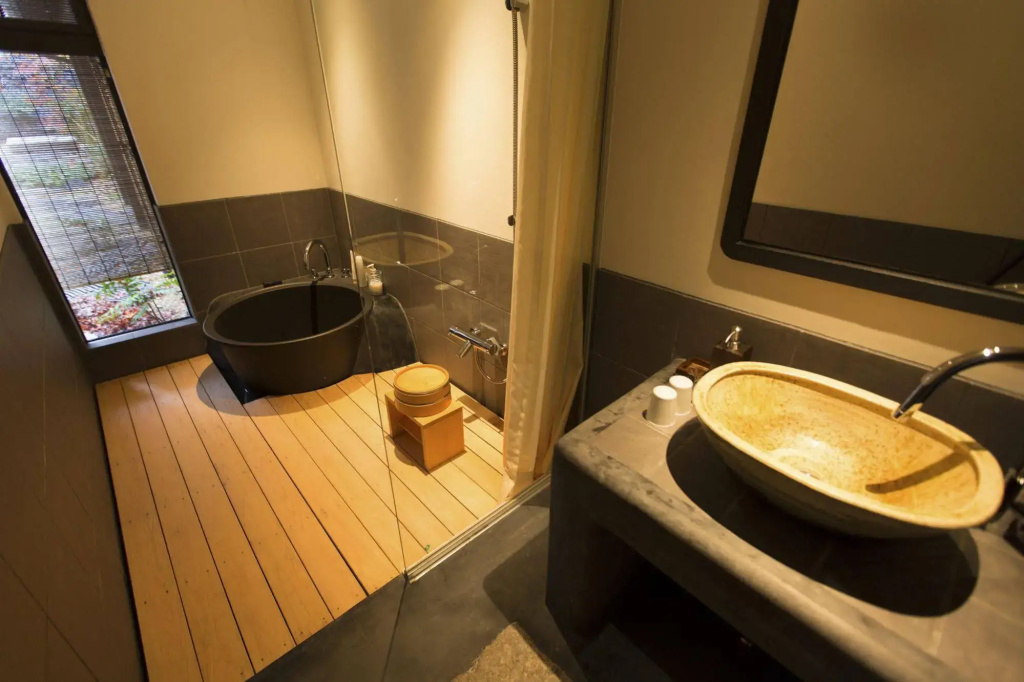 Shirafuji-an Modern Private Machiya in Central Kyoto