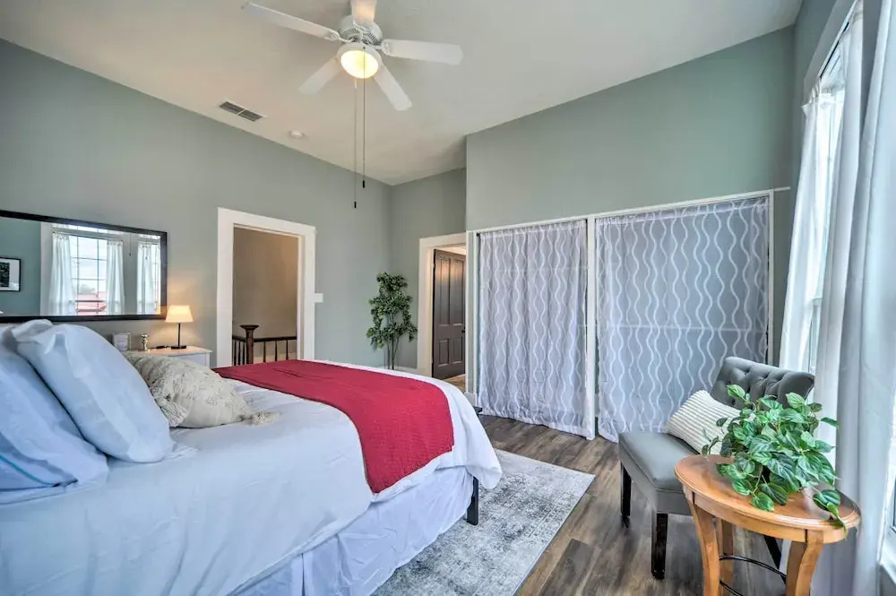 Spacious Abode, Walk to Texas Heroes Square!
