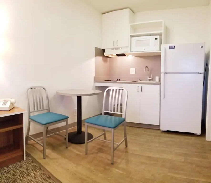 InTown Suites Extended Stay Charleston SC - West Ashley