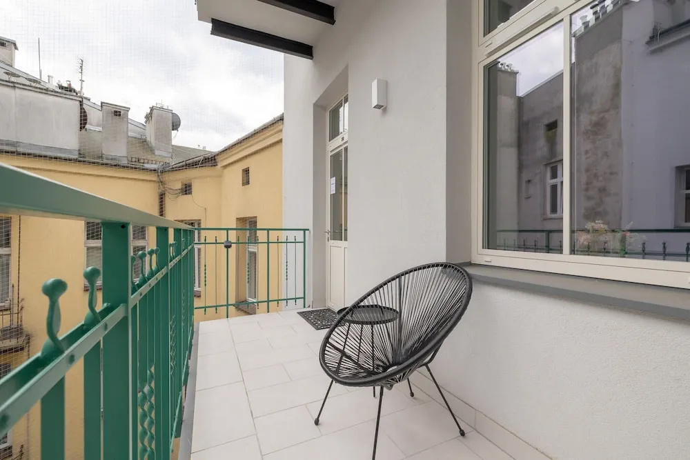 Dietla One Bedroom Apartments with Air Conditioning & Balcony by Noclegi Renters