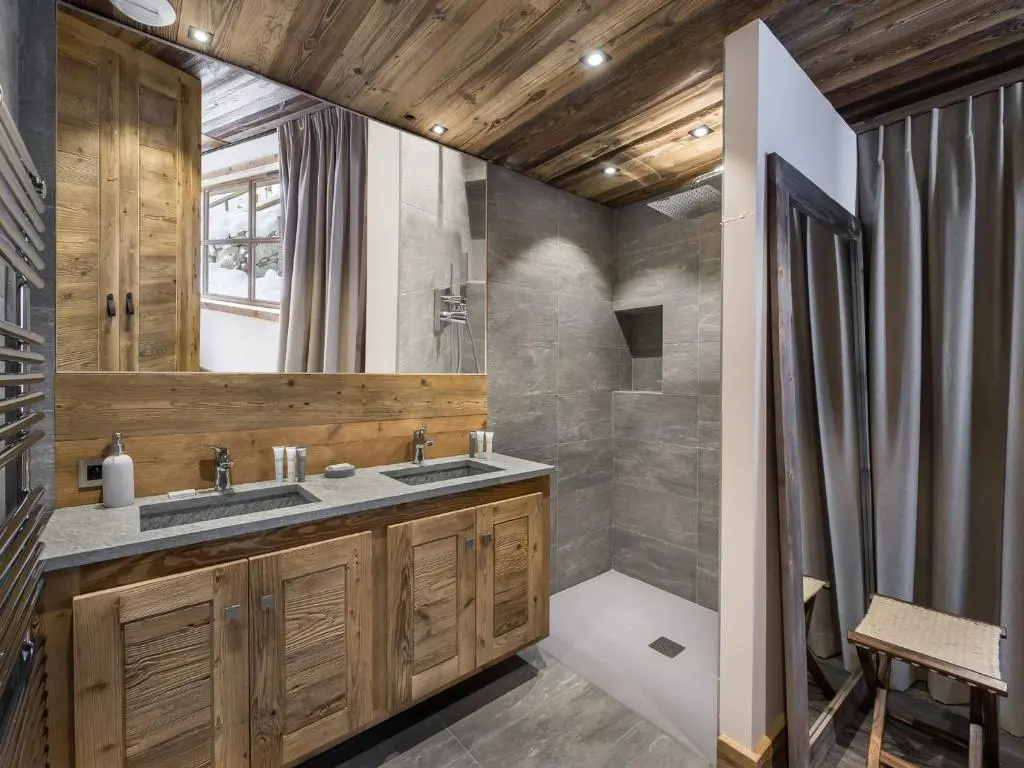 Appartement Méribel, 7 pièces, 14 personnes - FR-1-566-11