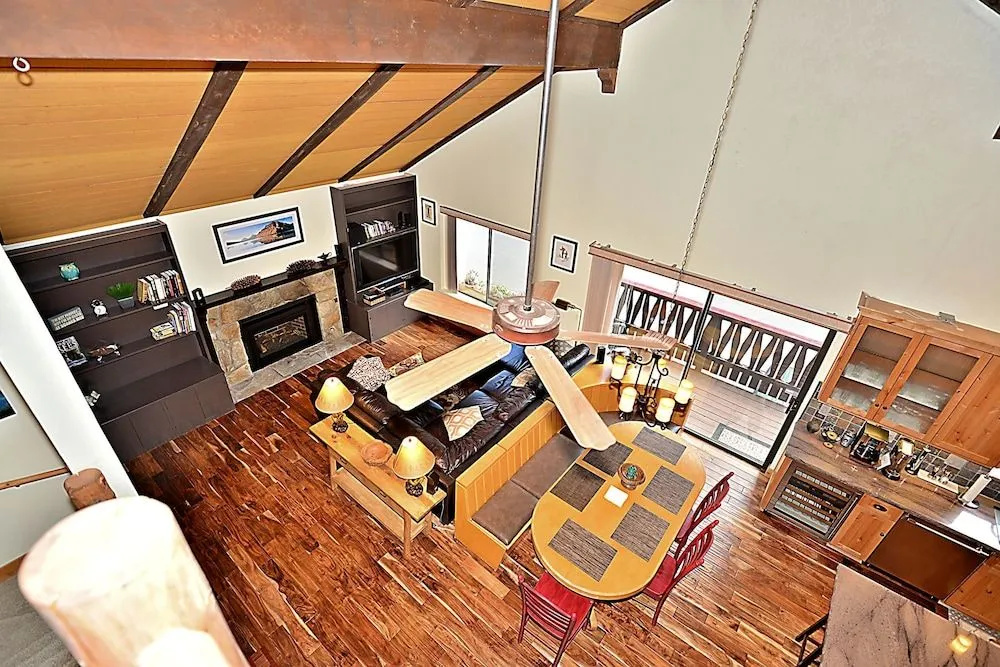 4BR Loft Tahoe Tyrol Chalet by RedAwning